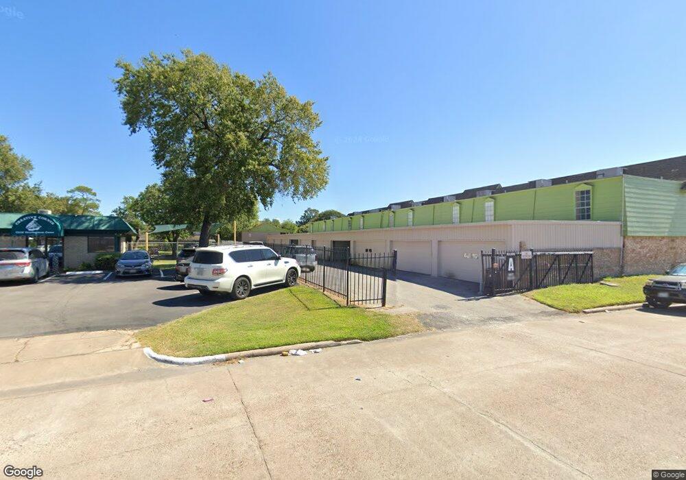 365 Audrey Ln unit 365, Houston, TX 77015 - photo 1