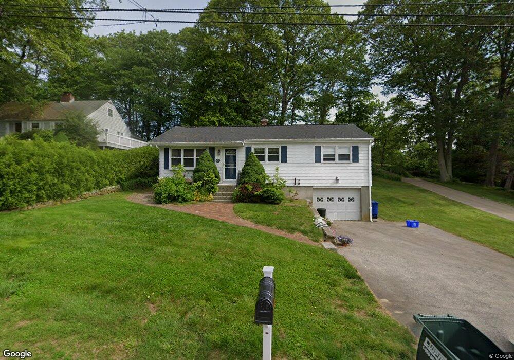 25 N Broad St, Stonington, CT 06378 - photo 1