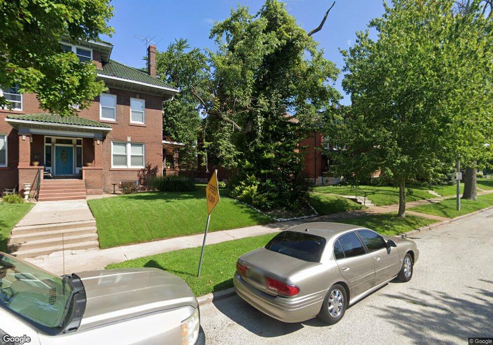 4551 Holly Ave, Saint Louis, MO 63115 - photo 1