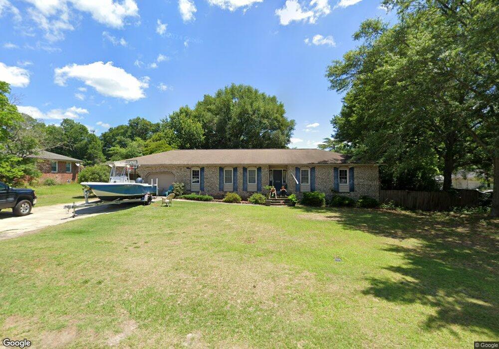 1710 Woodside Dr, Camden, SC 29020 - photo 1