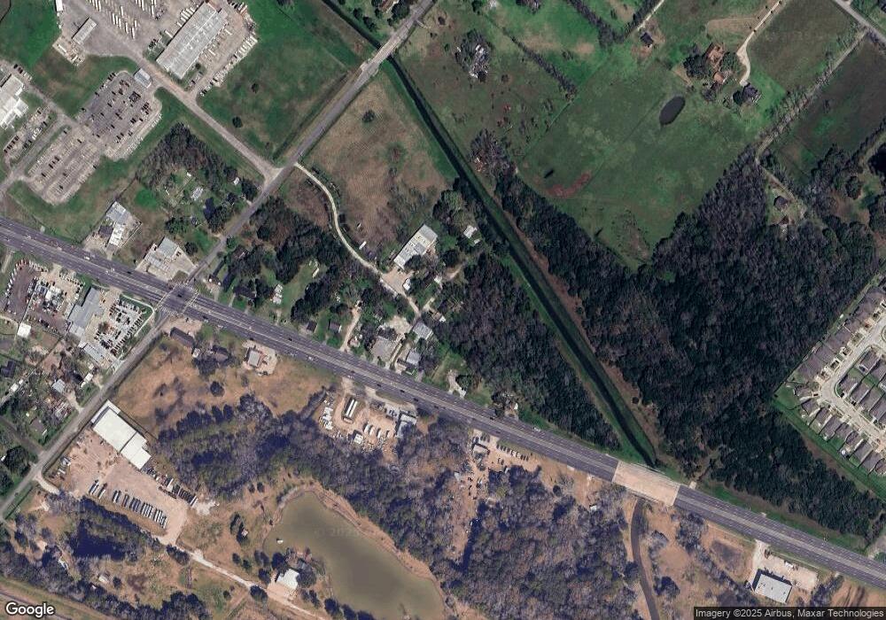 2340 W Highway 6, Alvin, TX 77511 - photo 1