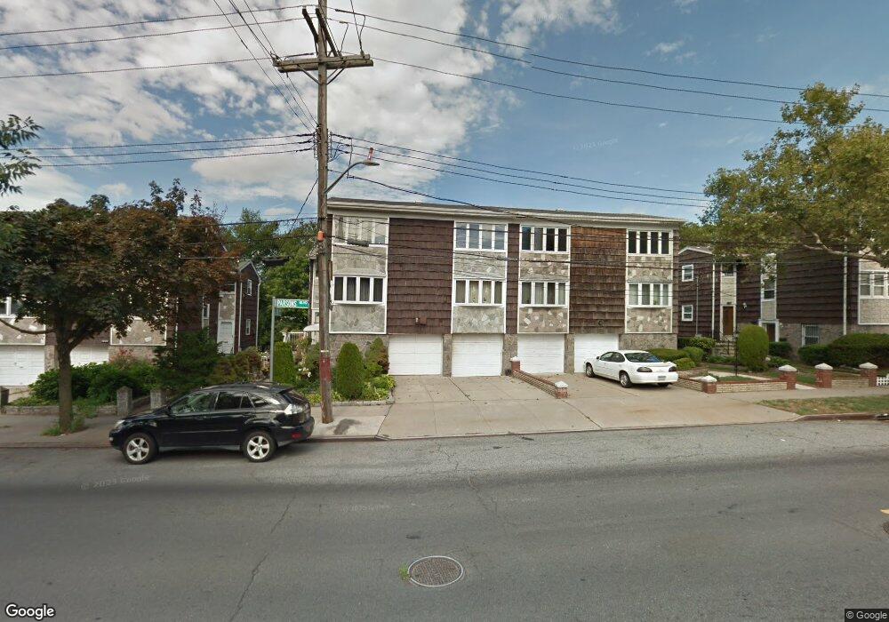 1740 Parsons Blvd, Whitestone, NY 11357 - photo 1