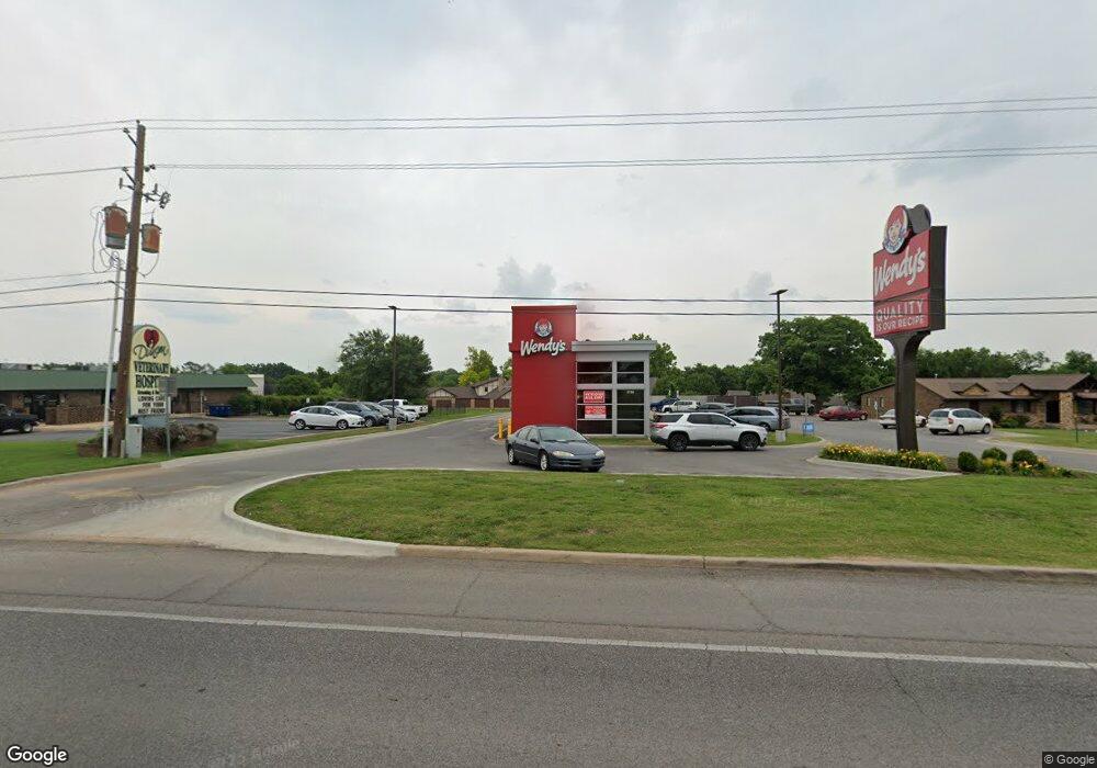 2210 2210 N Hwy 81, Duncan, OK 73533 - photo 1