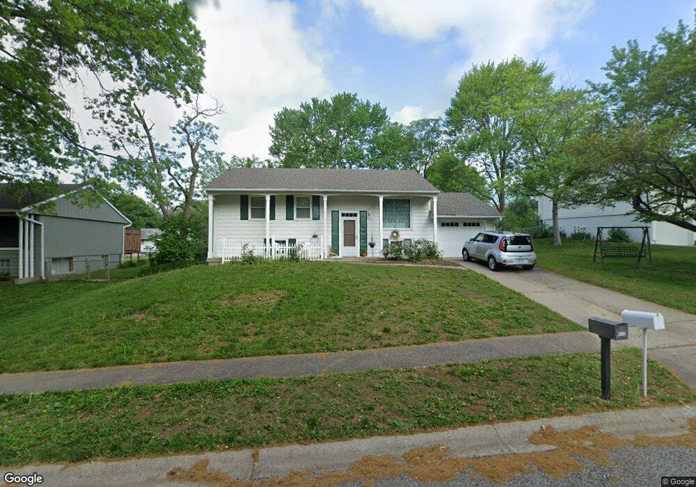 9934 Countryside Rd, Lenexa, KS 66215 - photo 1