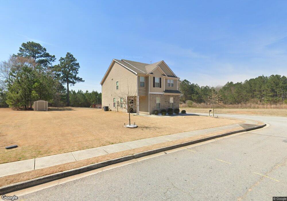 10 Oakwood Dr, Covington, GA 30016 - photo 1