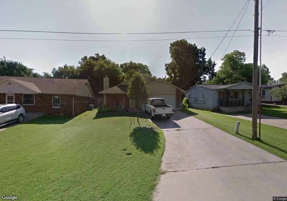 915 S Hiawatha St, Sapulpa, OK 74066 - photo 1