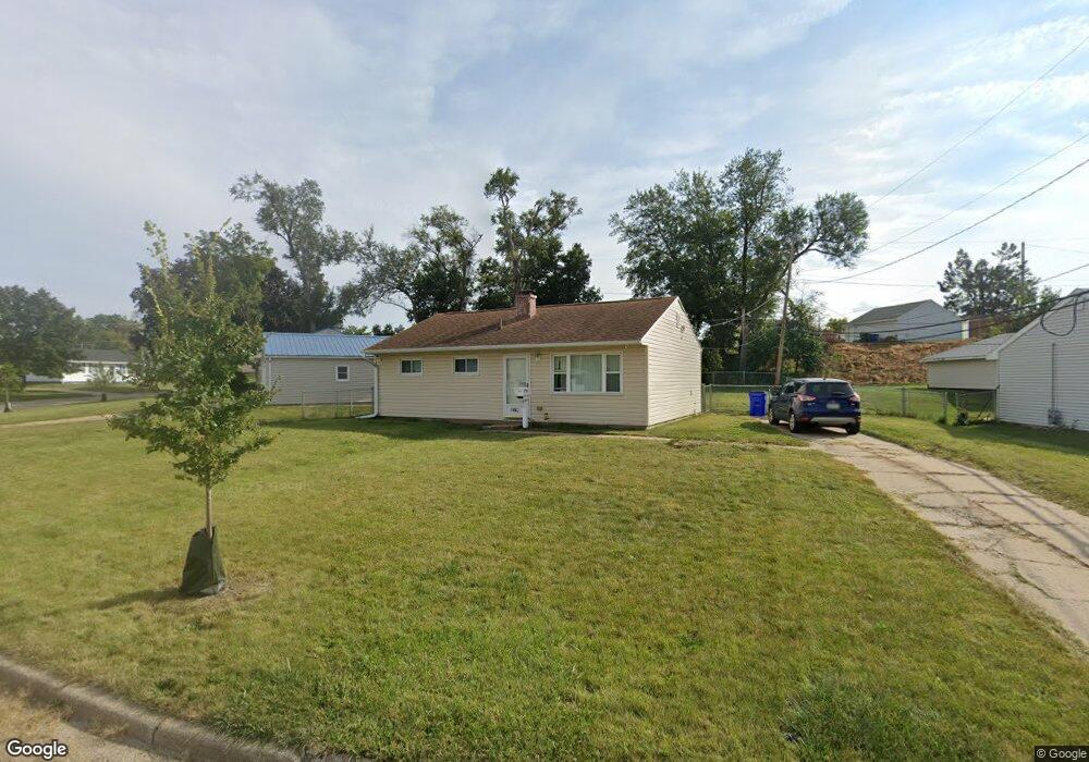 2442 Illinois St SW, Cedar Rapids, IA 52404 - photo 1