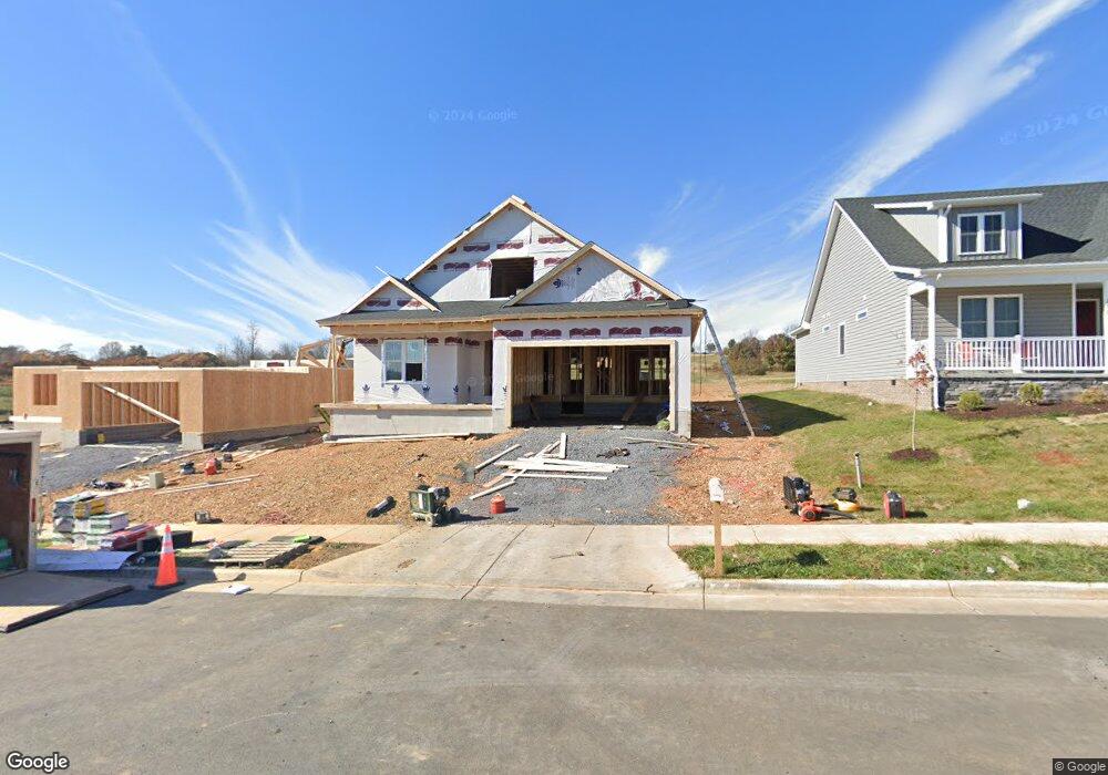 205 Spring Run Ln, Waynesboro, VA 22980 - photo 1