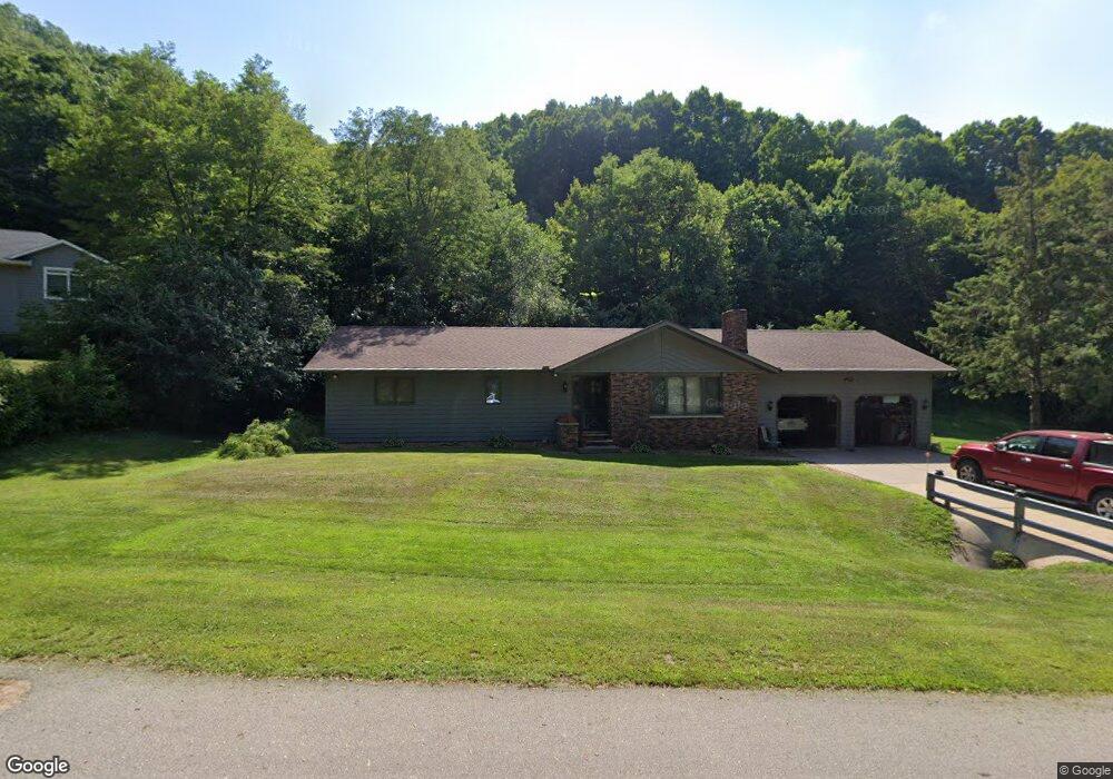 215 Michaelwood Dr, Winona, MN 55987 - photo 1