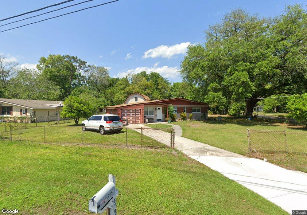 6705 Peter Rabbit Dr N, Jacksonville, FL 32210 - photo 1