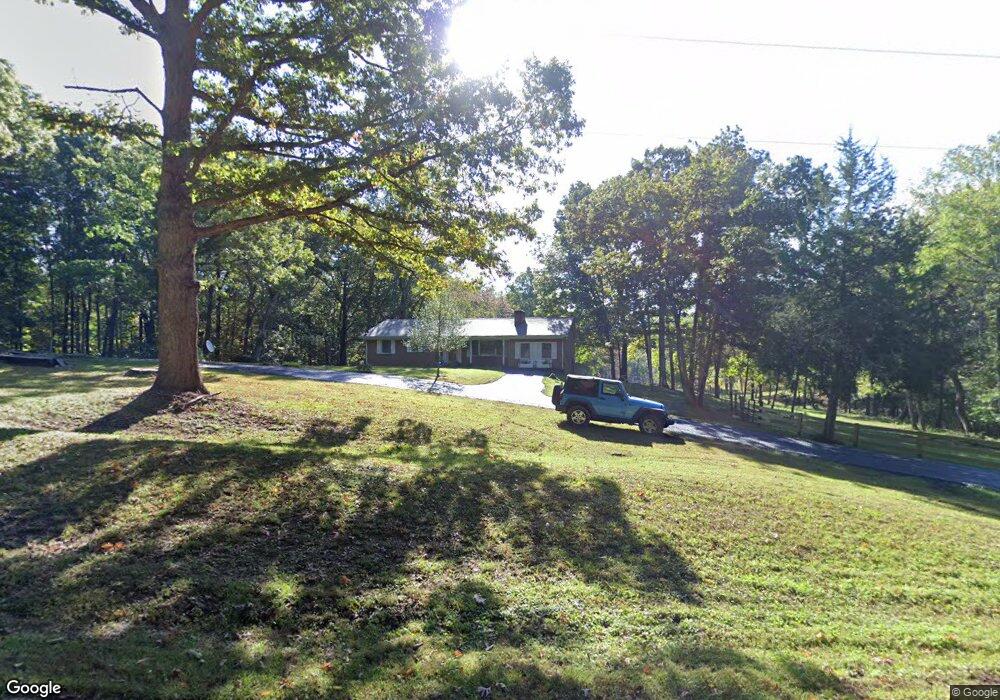 536 Aaron Mountain Rd, Castleton, VA 22716 - photo 1