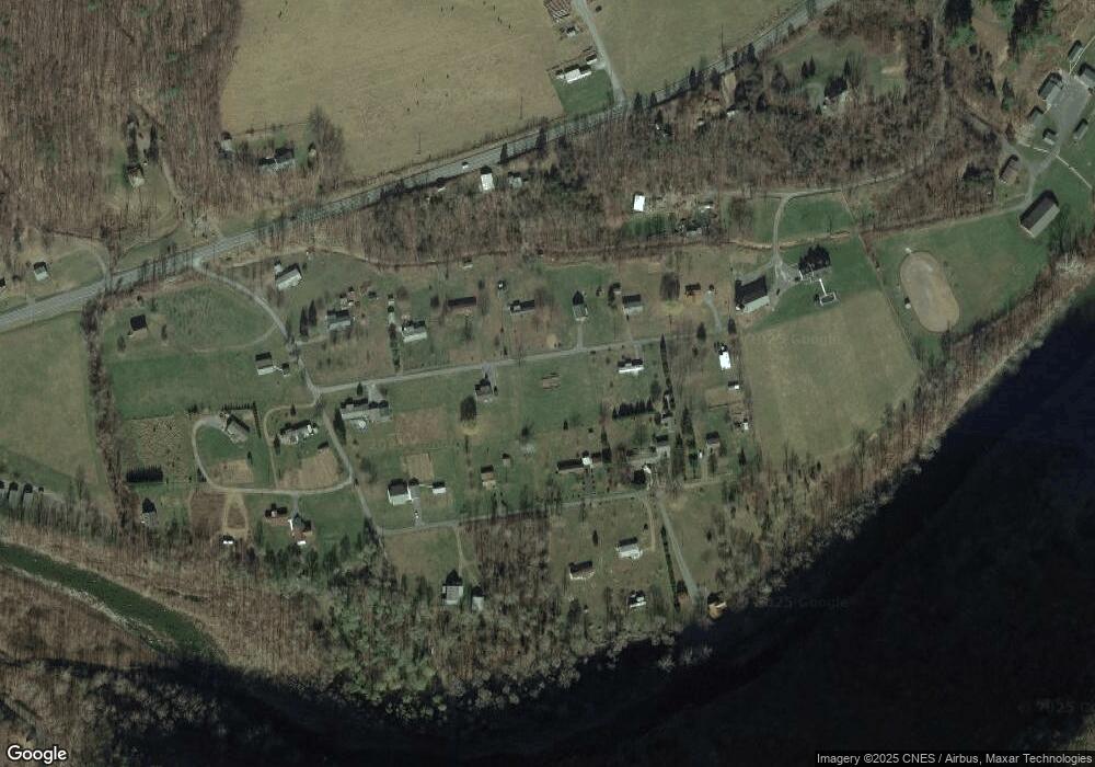 116 Fallfish Dr, Cabins, WV 26855 - photo 1