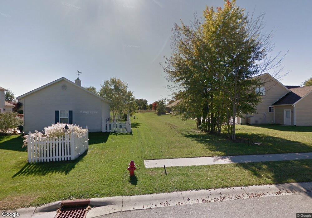 232 Maggie Ln, Batesville, IN 47006 - photo 1