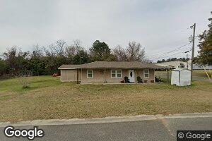 31 Pearl St, Cochran, GA 31014