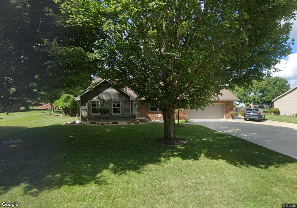 852 Terrace Dr, Upper Sandusky, OH 43351 - photo 1