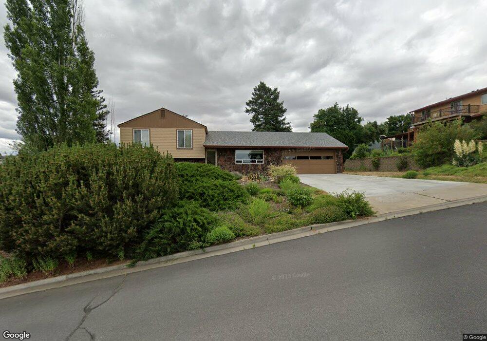 1865 SW Athens Ave, Pendleton, OR 97801 - photo 1