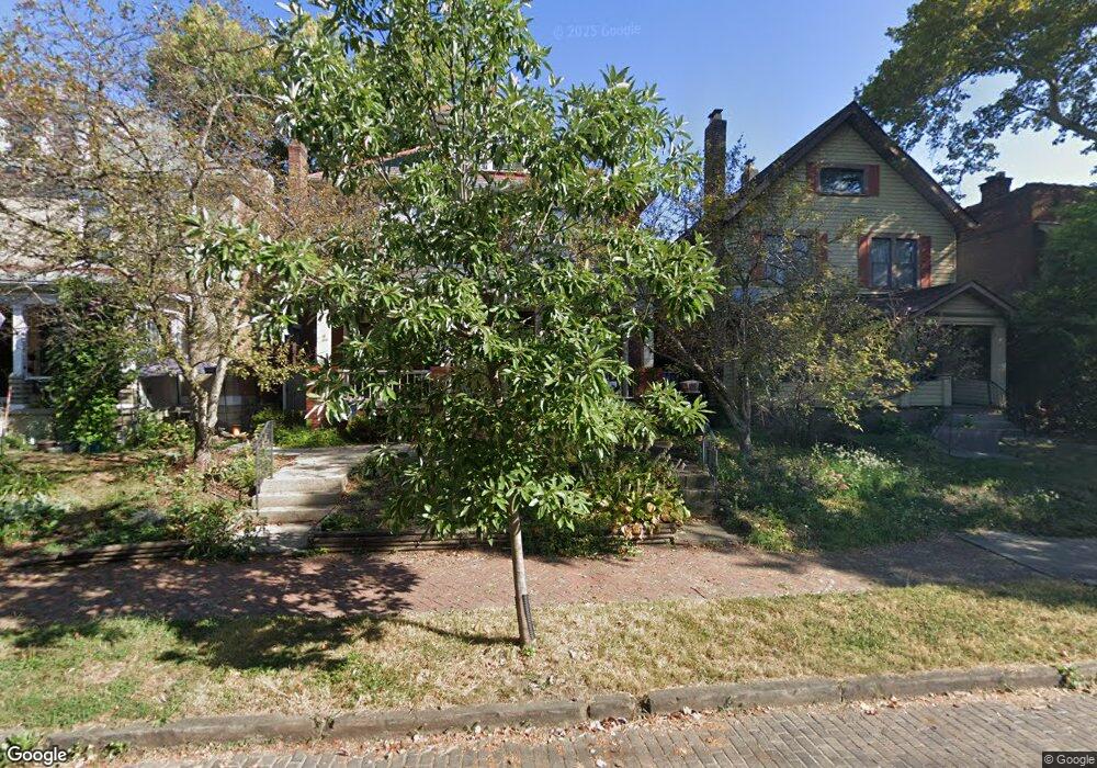 354 W Hubbard Ave unit 354, Columbus, OH 43215 - photo 1