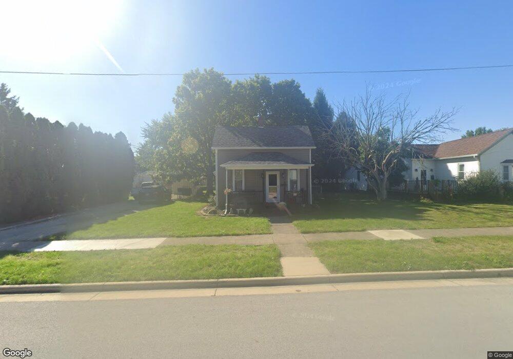 505 Murray St, Wapakoneta, OH 45895 - photo 1