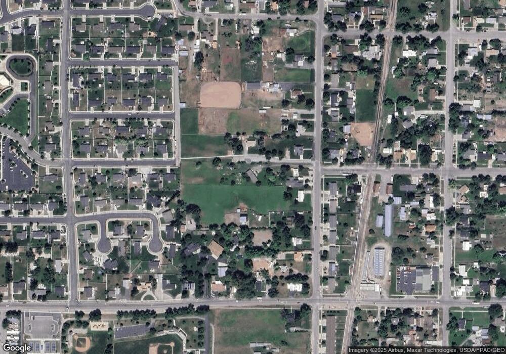 201 N 400 W, Smithfield, UT 84335 - photo 1