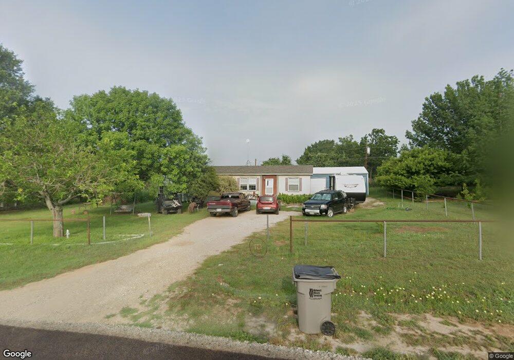 121 W Sandy Lee Ln, Weatherford, TX 76085 - photo 1