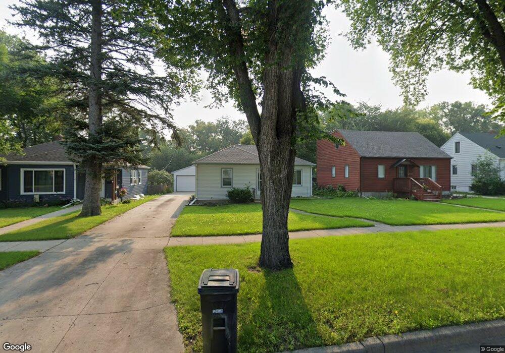 1457 10th St N, Fargo, ND 58102 - photo 1