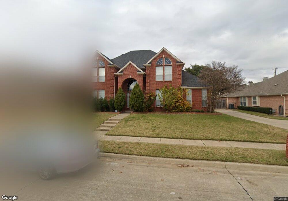 1121 Crestview Dr, Bedford, TX 76021 - photo 1