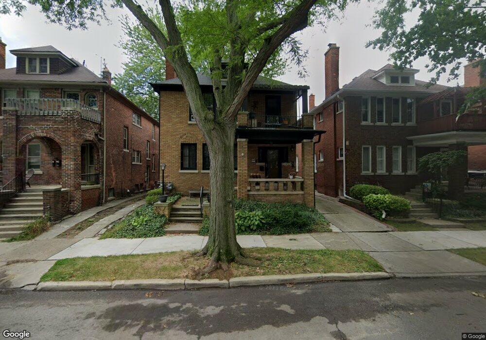 847 Nottingham Rd, Grosse Pointe Park, MI 48230 - photo 1