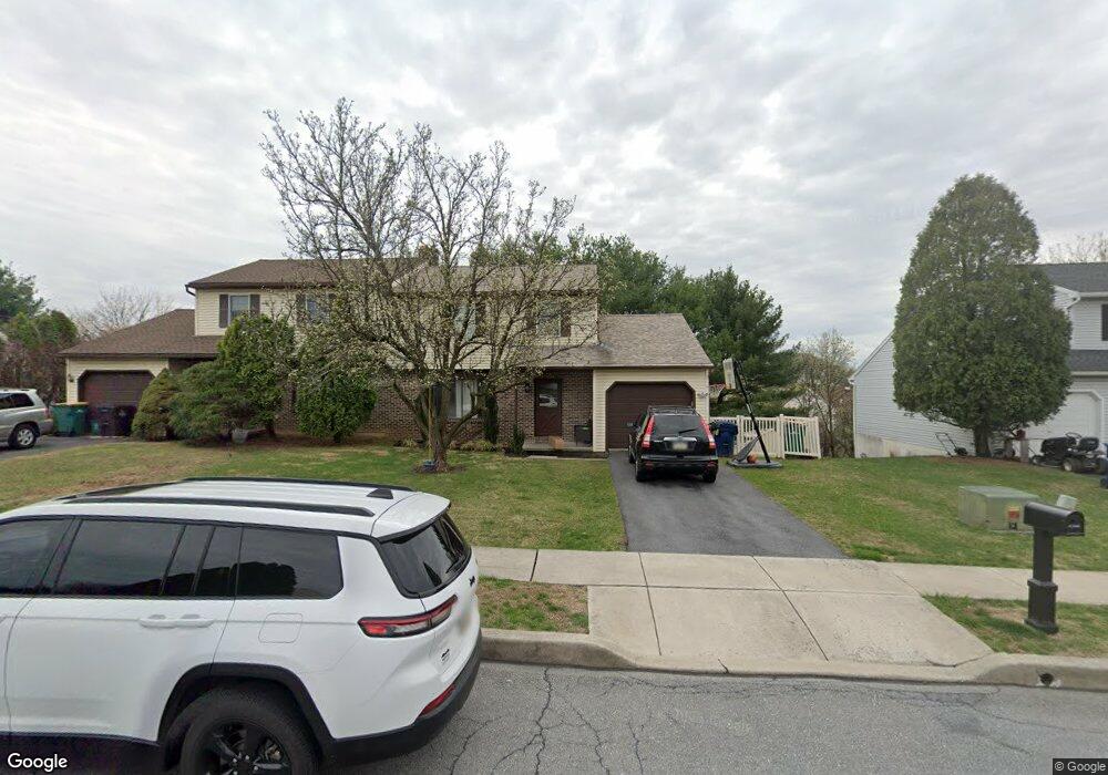 924 Timber Ln, Reading, PA 19608 - photo 1