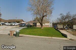 2105 Kingston Place, Bakersfield, CA 93306