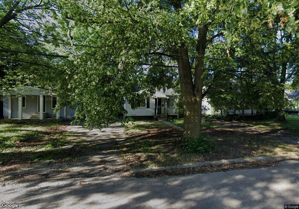 2002 Kansas Ave, Flint, MI 48506 - photo 1