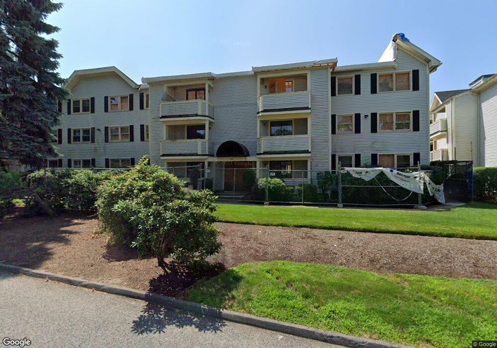 1214 Vfw Pkwy unit 36, West Roxbury, MA 02132 - photo 1