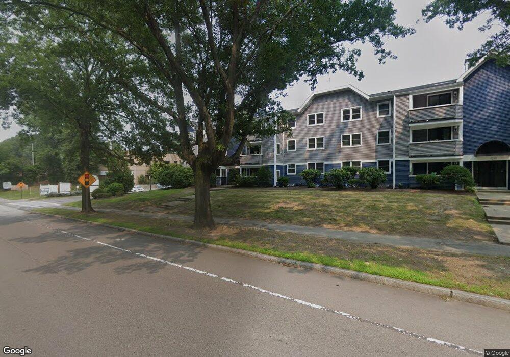 1210 Vfw Pkwy, Boston, MA 02132 - photo 1