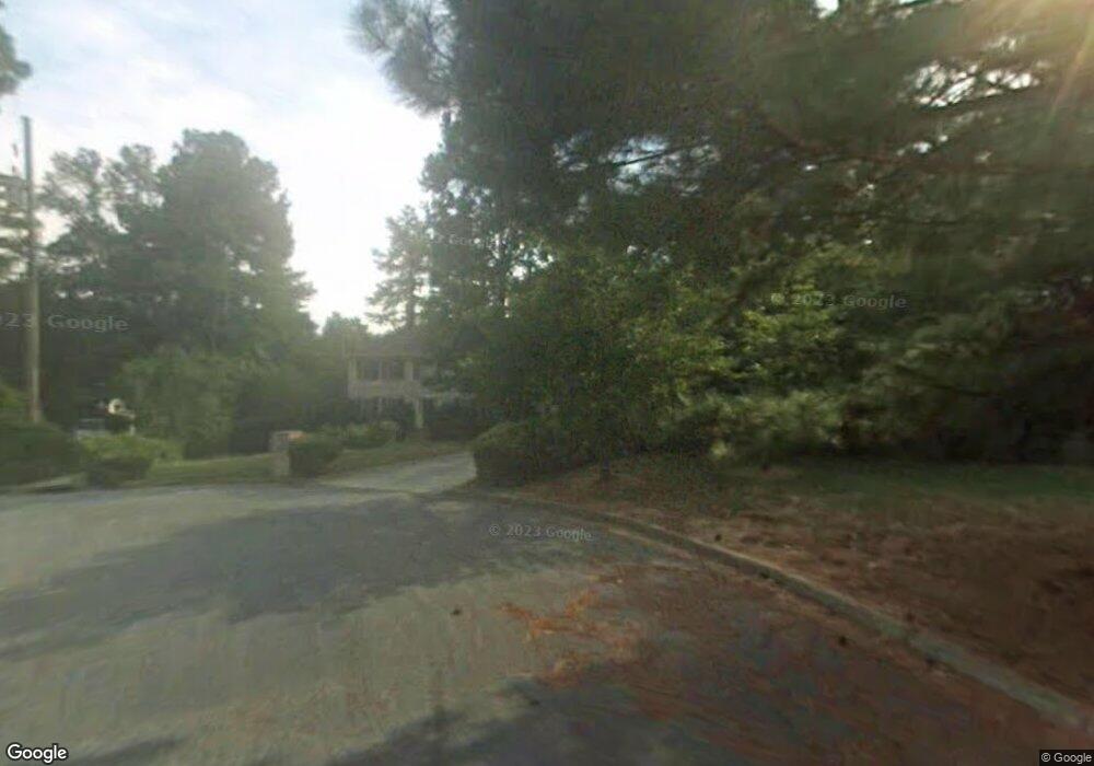 4070 Glen Meadow Ln, Norcross, GA 30092 - photo 1