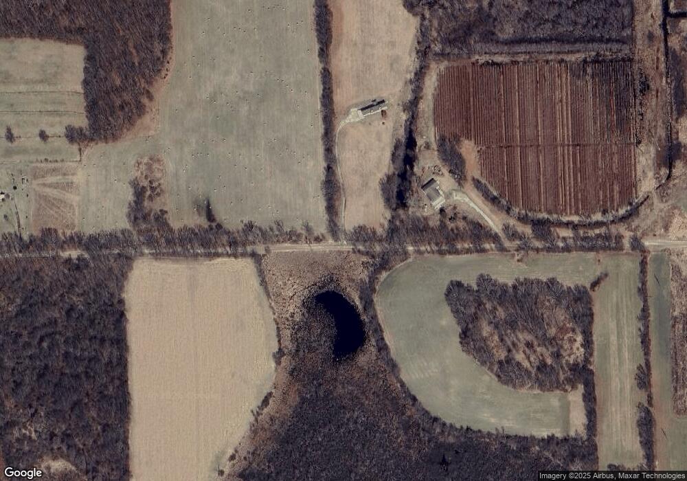 11040 Beach Rd, Dexter, MI 48130 - photo 1