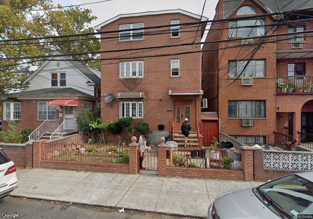 5605 84th St, Elmhurst, NY 11373 - photo 1