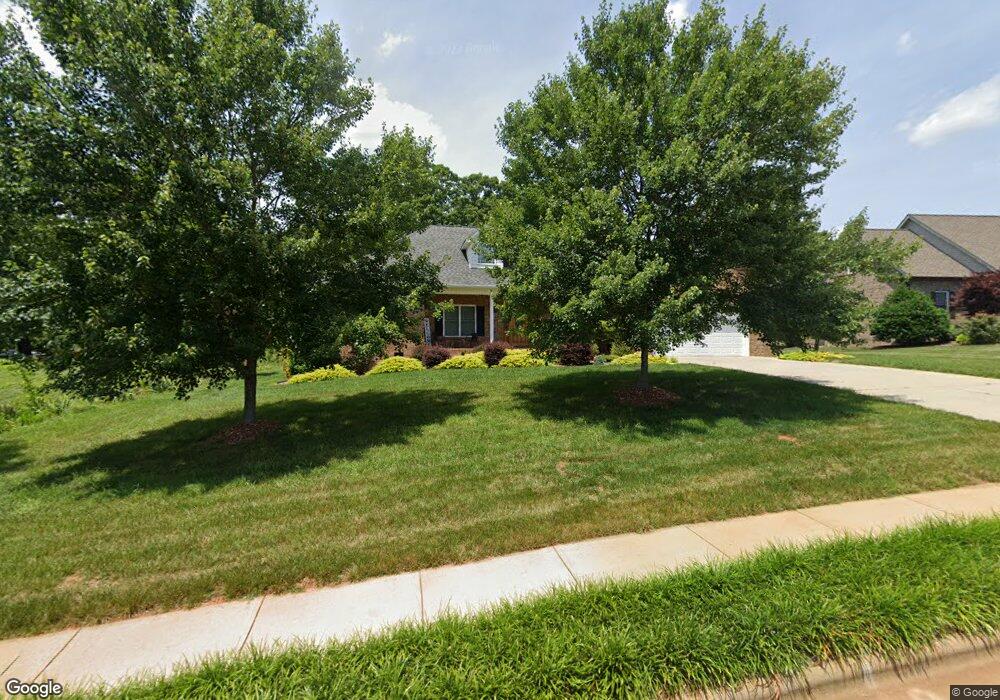 307 Macon Dr, Statesville, NC 28625 - photo 1