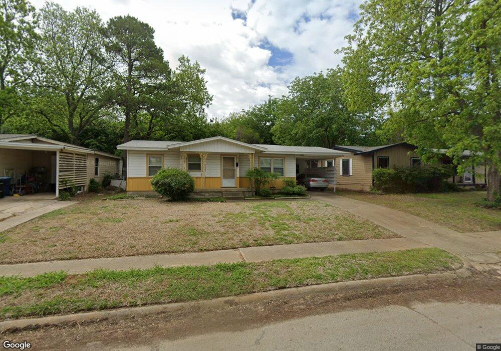 1824 Ridgewood Rd, Denison, TX 75020 - photo 1