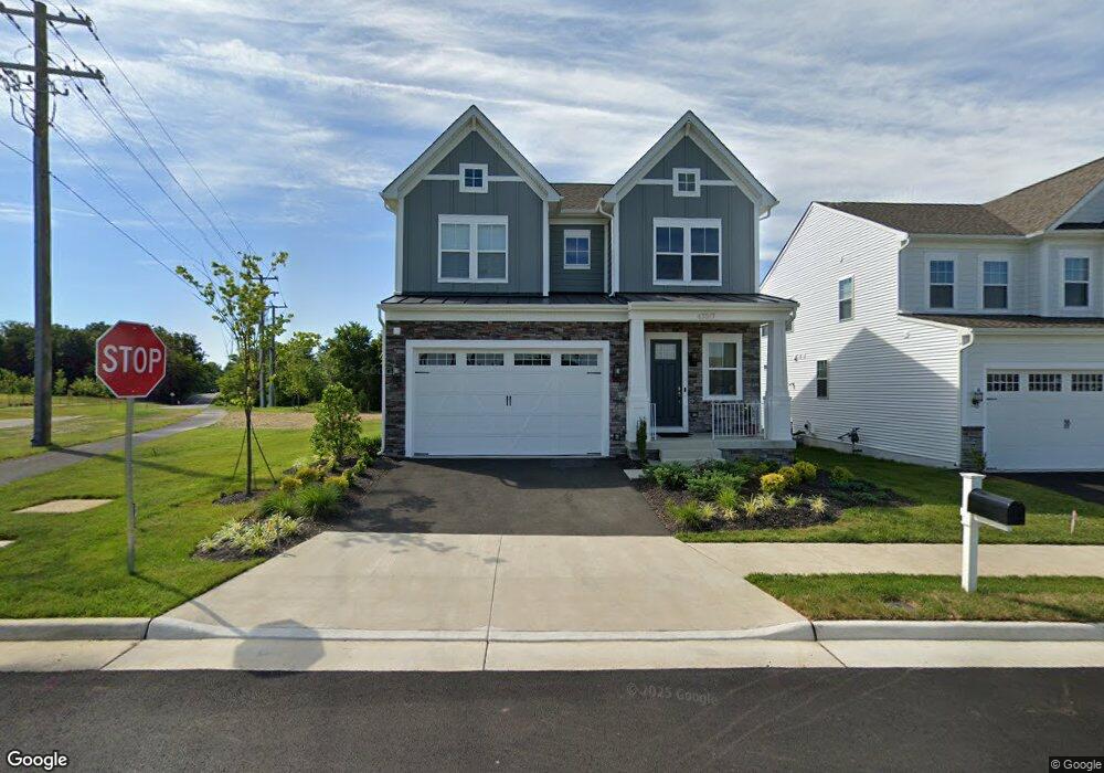 43517 Bettys Farm Dr, Chantilly, VA 20152 - photo 1