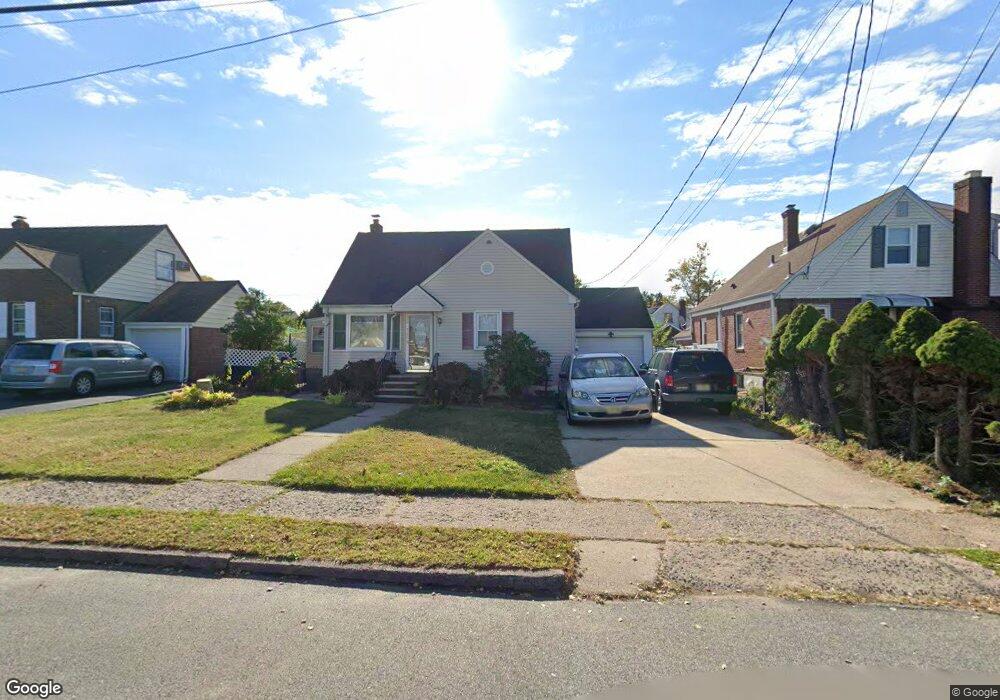 120 Birchwood Dr, Elmwood Park, NJ 07407 - photo 1