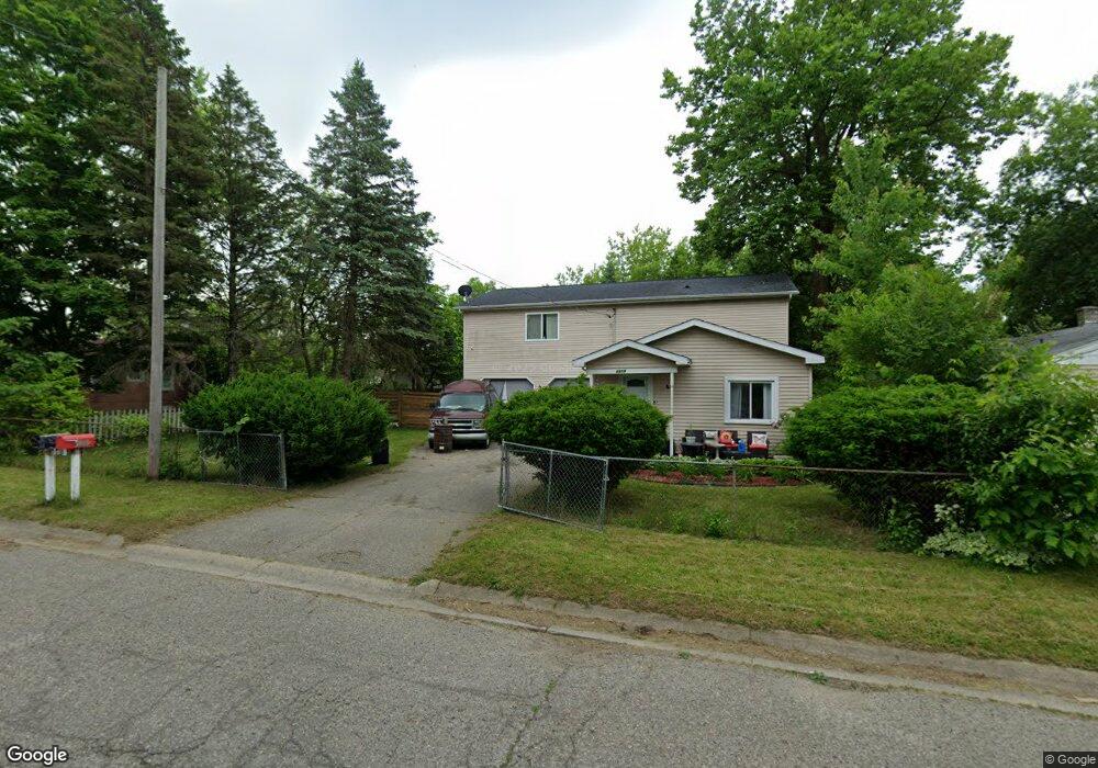 1359 W Downey Ave, Flint, MI 48505 - photo 1