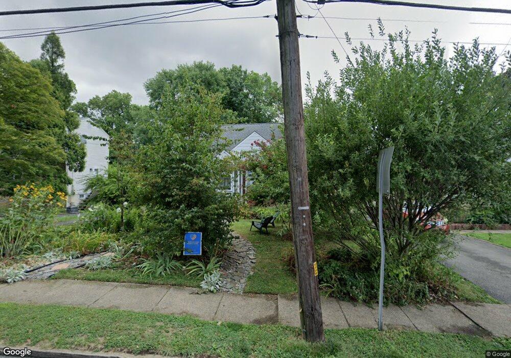 258 W Marshall Rd, Lansdowne, PA 19050 - photo 1