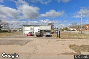 213 N 4th St, Sayre, OK 73662