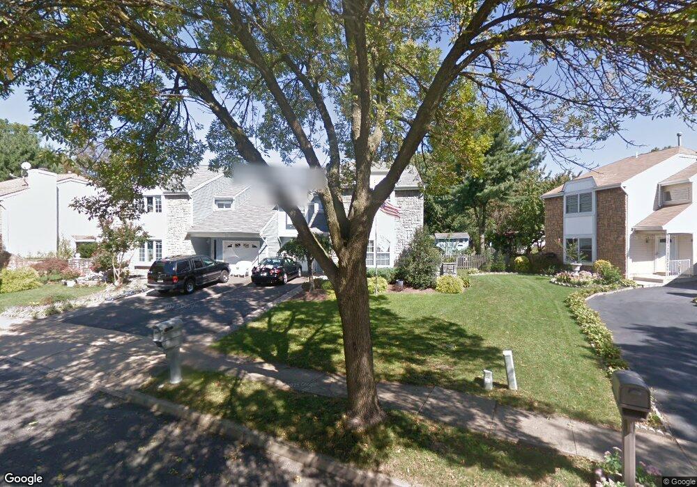 10 Geraldine Rd, East Windsor, NJ 08520 - photo 1