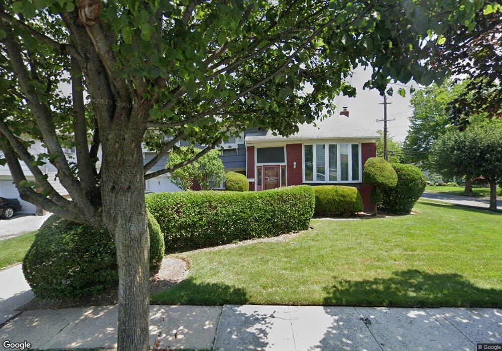 1259 Lynne St, North Baldwin, NY 11510 - photo 1