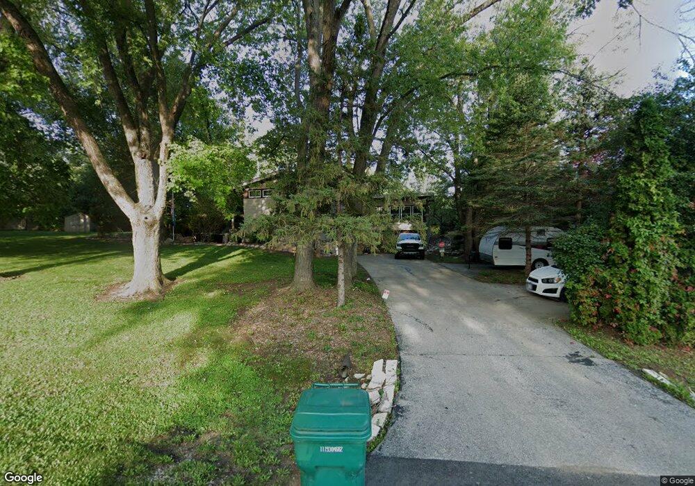 W153N8205 Elm Ln, Menomonee Falls, WI 53051 - photo 1