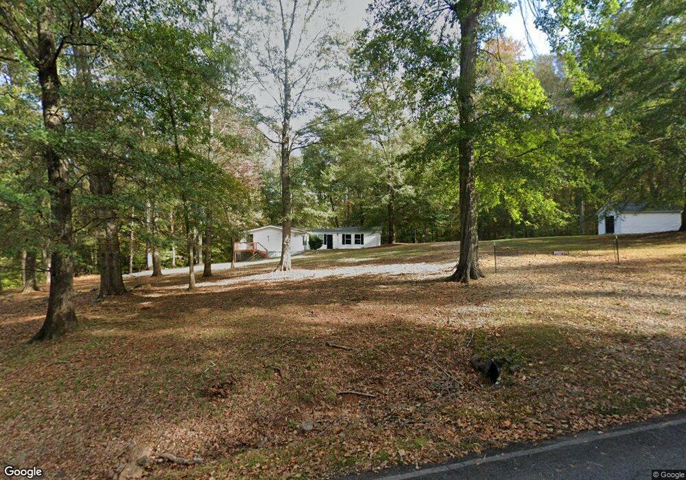 176 Scenic Dr, Hoschton, GA 30548 - photo 1