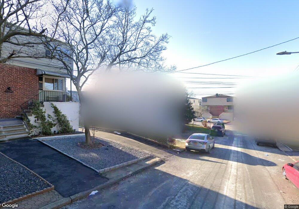 44 Troy Ln unit 2, Yonkers, NY 10701 - photo 1