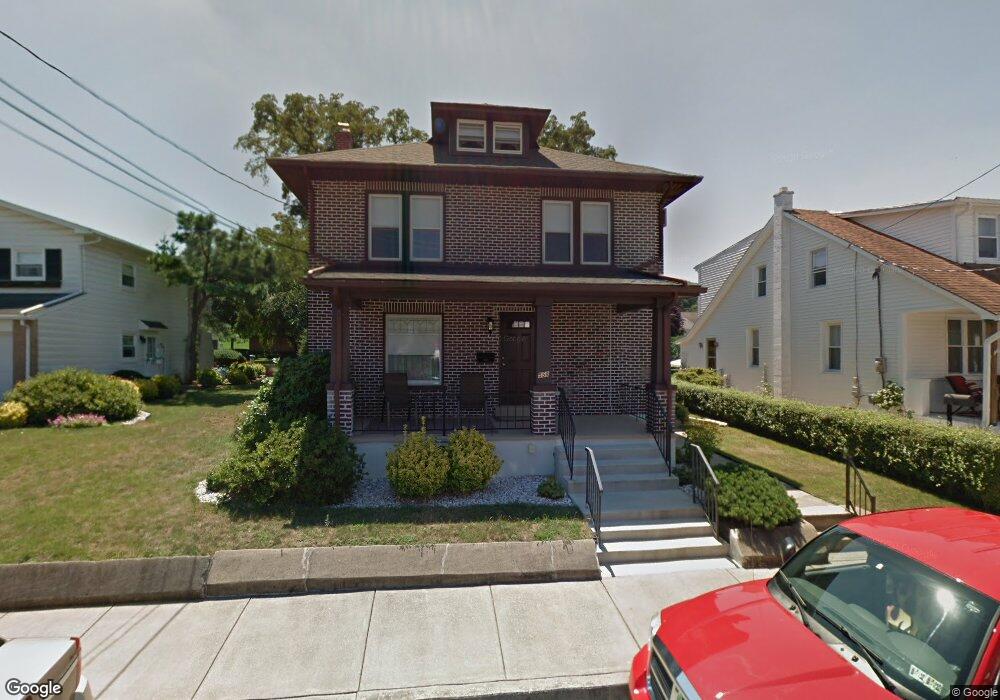 558 Furnace St, Emmaus, PA 18049 - photo 1