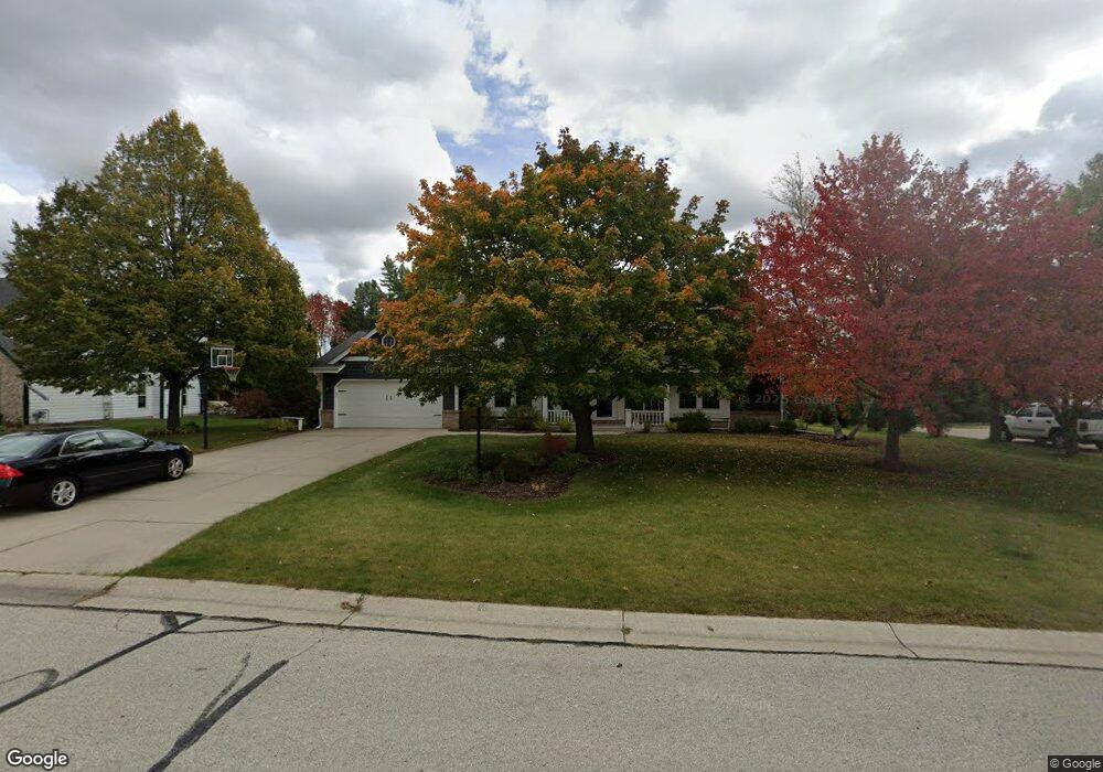 W148N7076 Terriwood Dr, Menomonee Falls, WI 53051 - photo 1