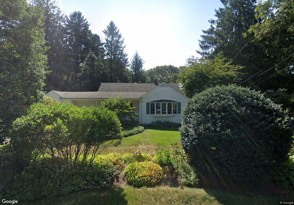 605 Poponessett Rd, Cotuit, MA 02635 - photo 1